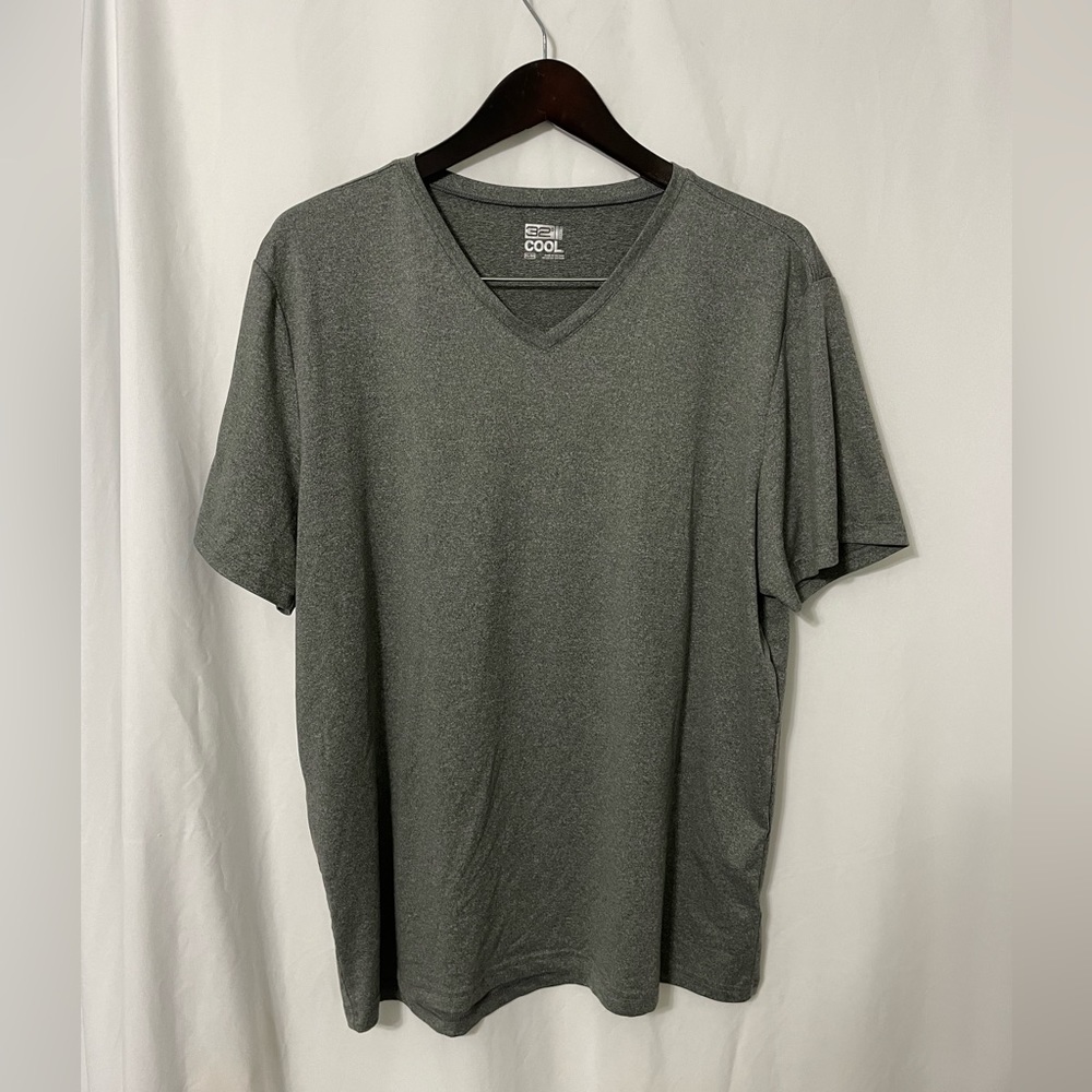 32 Degrees Gray V-Neck SS Tee XL